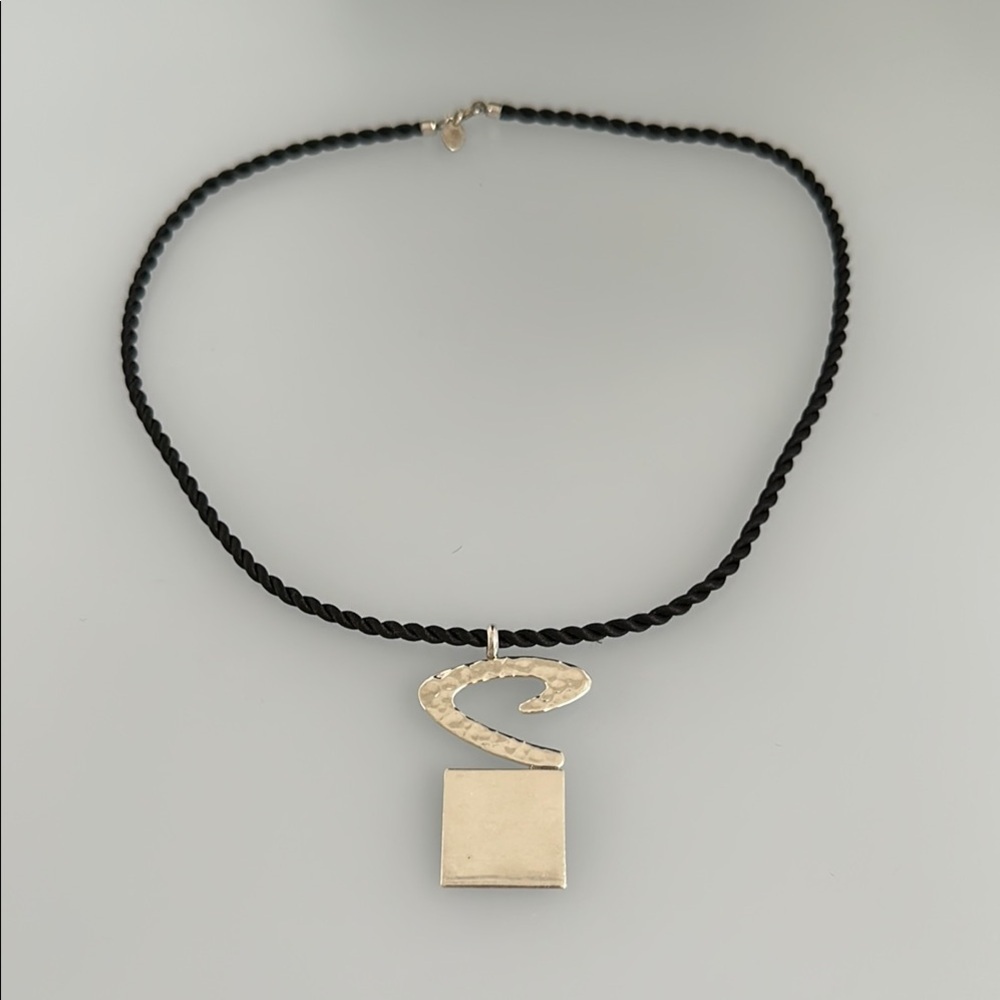 Elegant 925 Silver Heart Pendant Necklace with Square Charm​